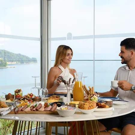 Ray Corfu Perama (Corfu)