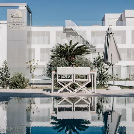 Ray Corfu بيراما